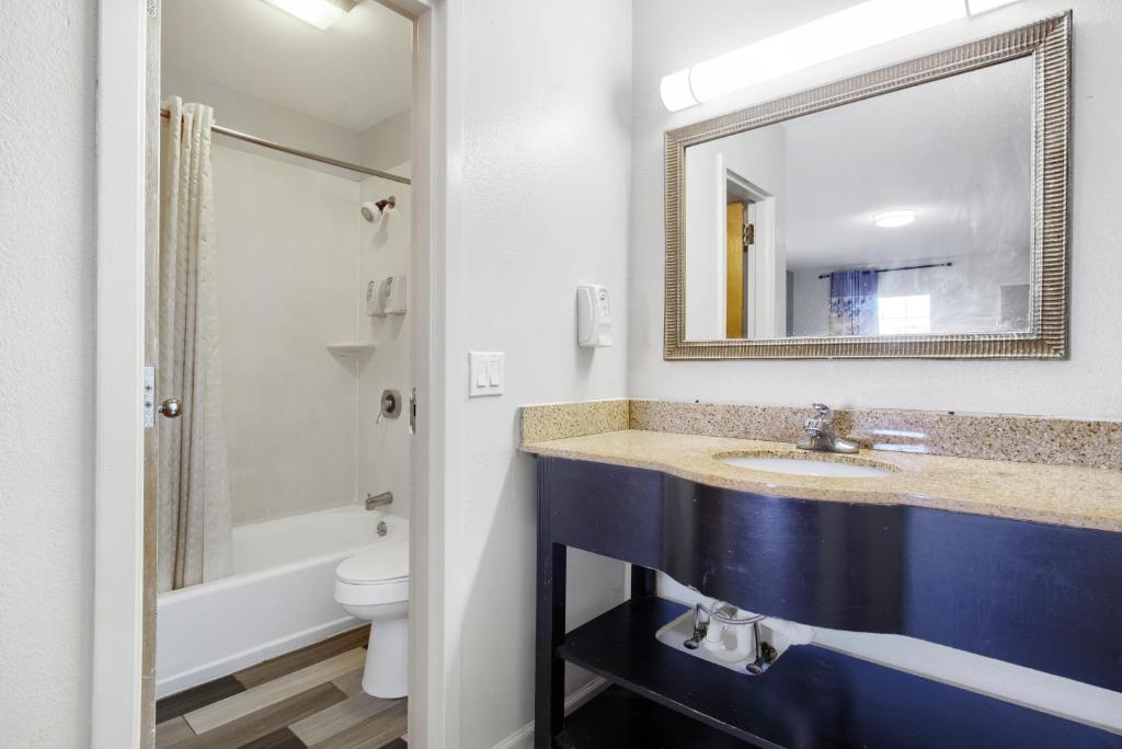 Guest washroom facilities